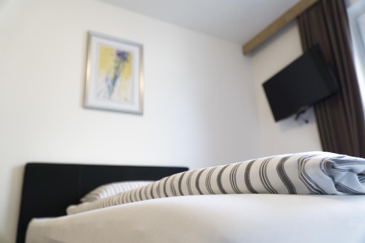 Gasthof Zur Post Hotel Hof bei Salzburg Buitenkant foto