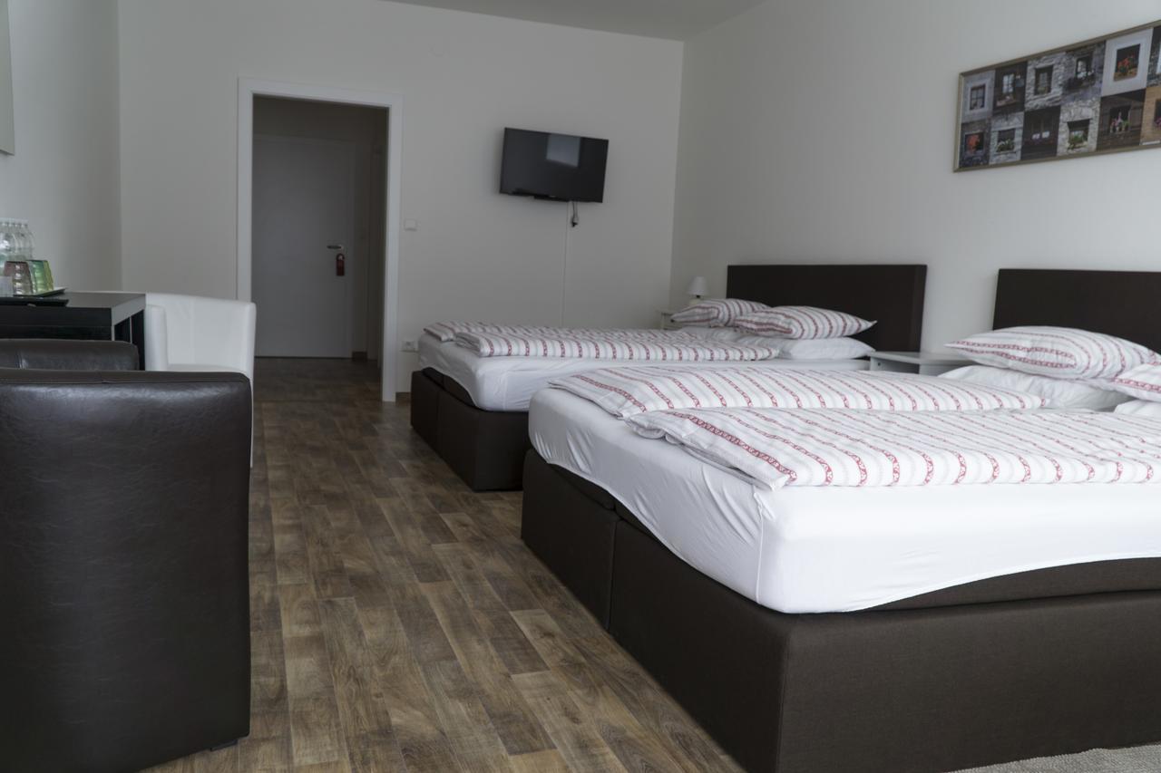 Gasthof Zur Post Hotel Hof bei Salzburg Buitenkant foto